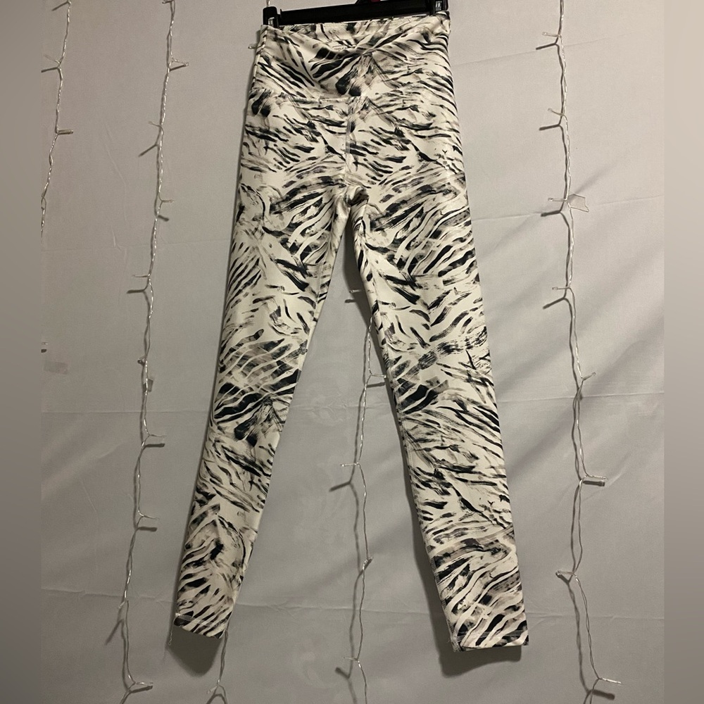 Black and White Animal Print Leggings